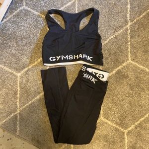 Gyshark bra and cropped leggings set